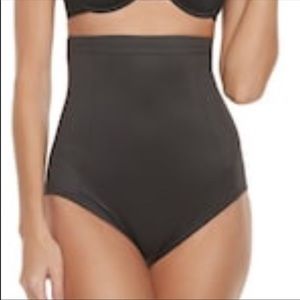 Naomi & Nicole Black Hi-Waist Brief 2X